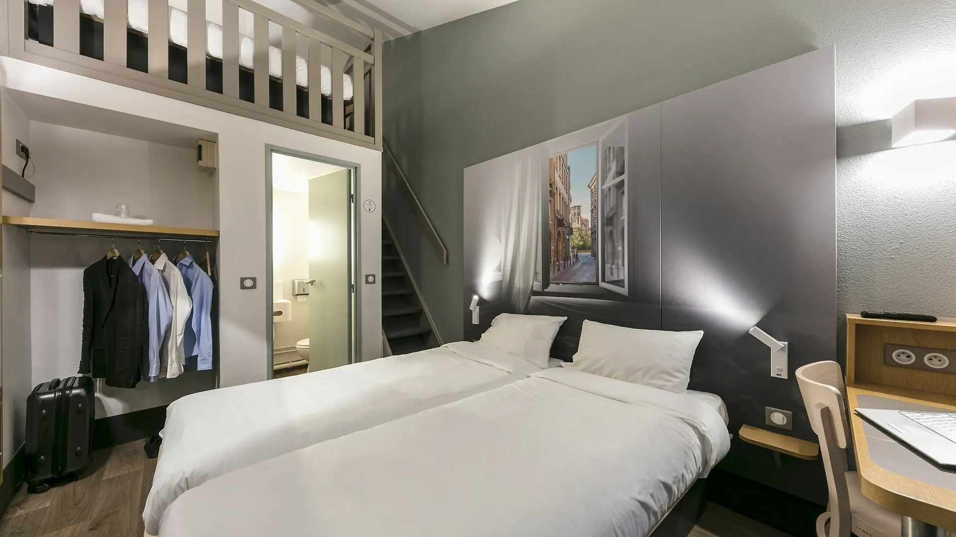 B&B Hotel Toulouse Cite De L'Espace 2*,  France